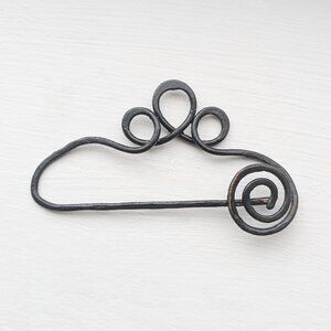 Blackened Copper Gaelic Celtic Knot Sweater Pin / Brooch - Whimsygoth, Bohemian
